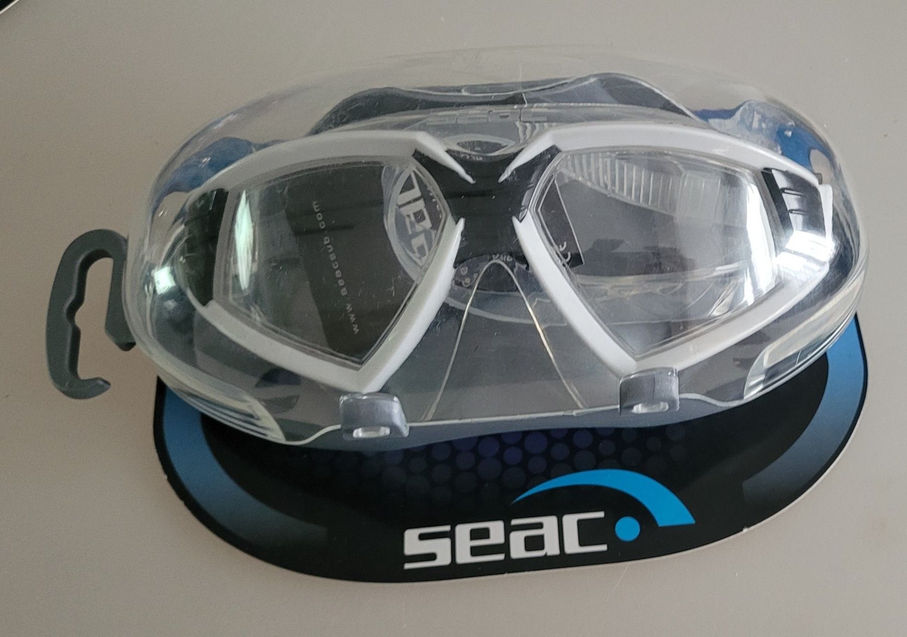 Occhiali & Lenti: Swimmbrille Weiss Seac – Nuovo (secondo la descrizione) da Oberuzwil venduto da aseinkaufswelt