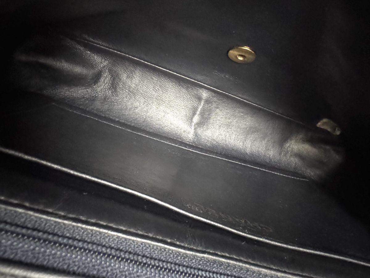 Chanel Taschen für Damen: CHANEL Lambskin Quilted Medium Single Flap Tasche – Gebraucht aus Kriens von hannaandkiko 9