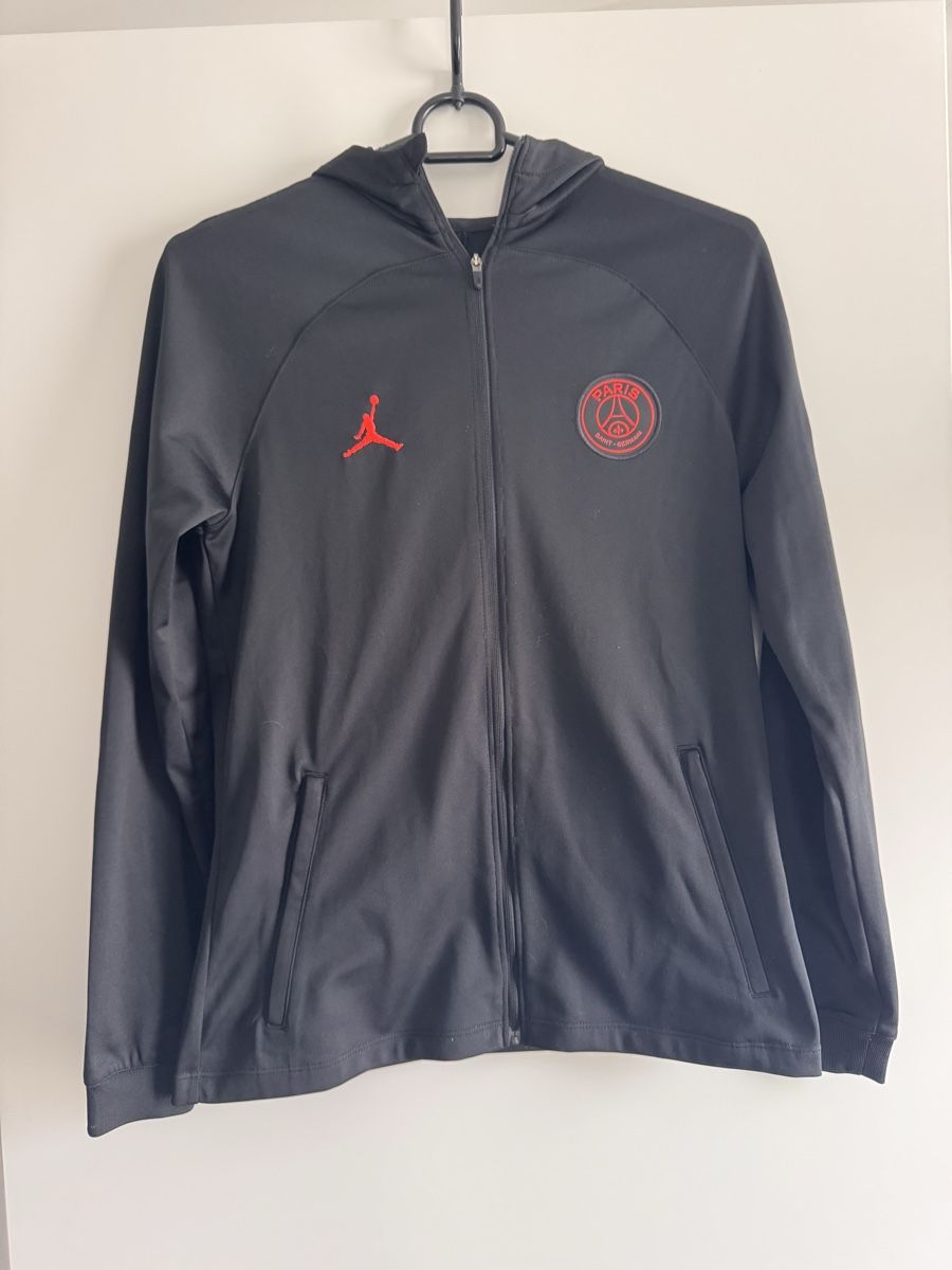 Survêtements: Trainingsanzug Jordan Paris Saint-Germain – D'occasion à Dänikon ZH par snowfish26