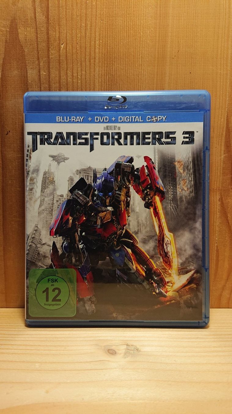 Tutti i DVDs: TRANSFORMERS 3 Dark of the Moon Blu-Ray – Usato da Wilderswil venduto da Exebub