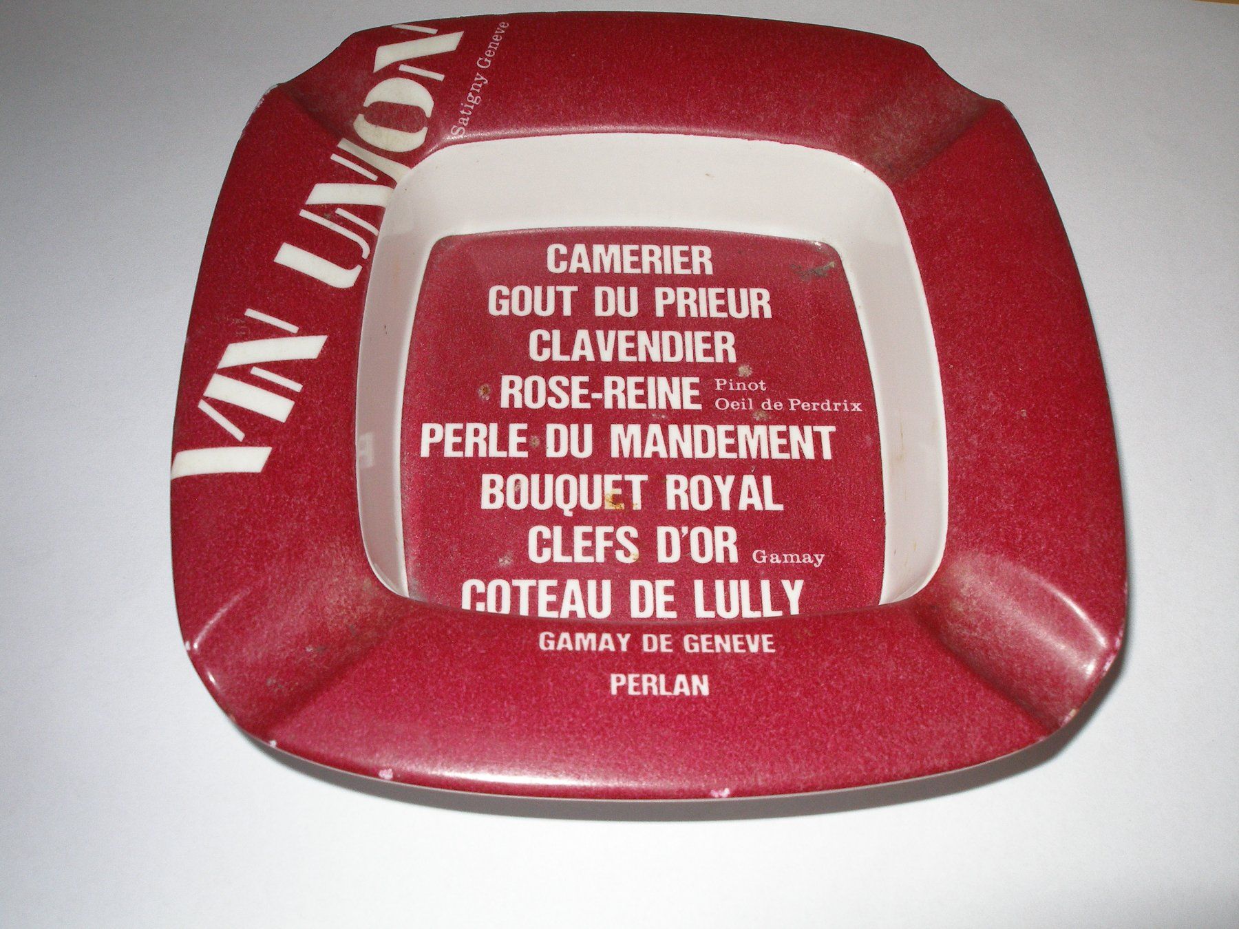 Ornamin Cendriers: Cendrier collector Vins Union. – D'occasion à jussy par monniati1951