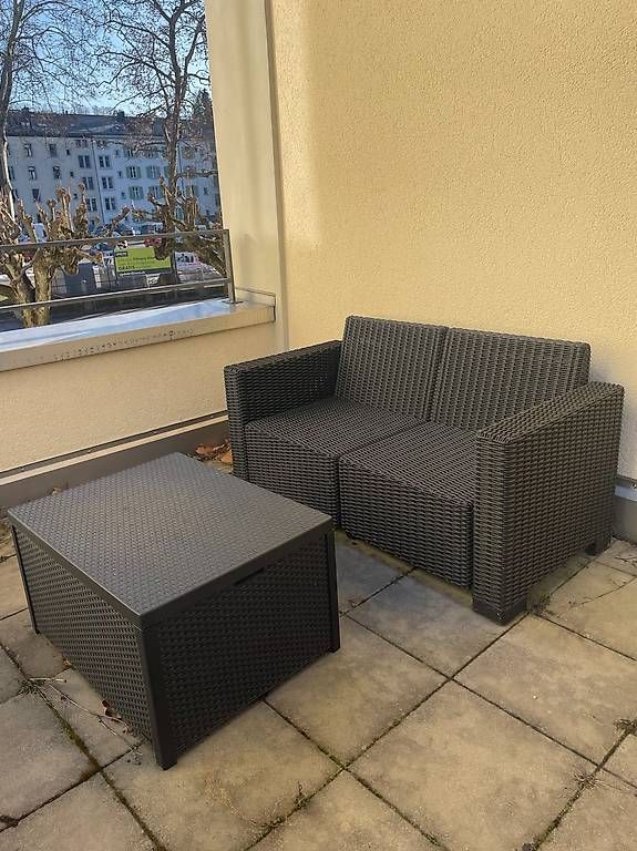 Tavoli: Gartenlounge & Tisch mit Stauraum – Usato da Urdorf venduto da mar_v8gr