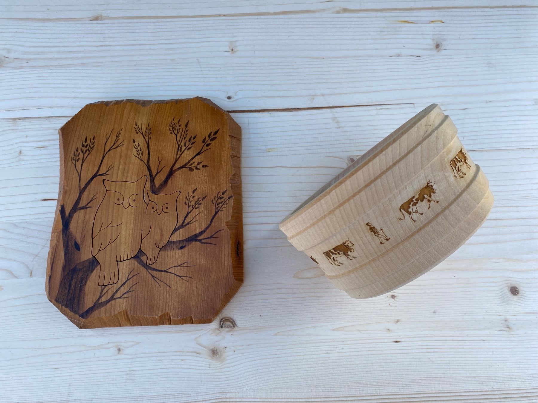 Campanacci mucche: schöne Wanddecko Eule und Zuckerdose aus Holz – Usato da Feldbach venduto da Olive1
