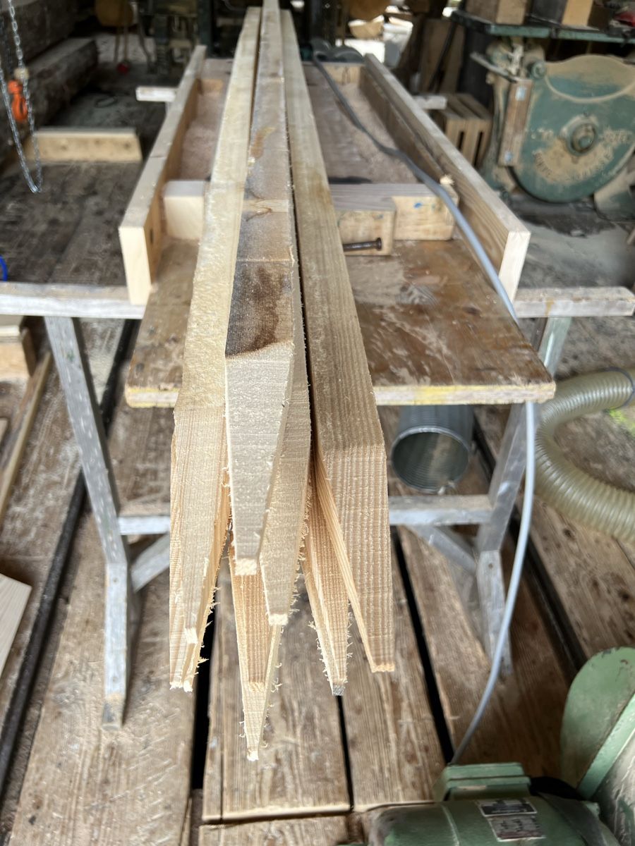 Box contenitori: Lange dünne Pfähle – Nuovo (secondo la descrizione) da Ebnat Kappel venduto da butterfly60