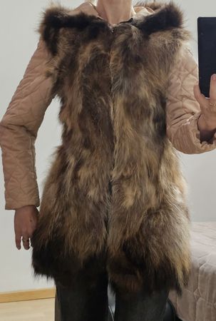 Pelzfutter mit Kapuze für einen Parka