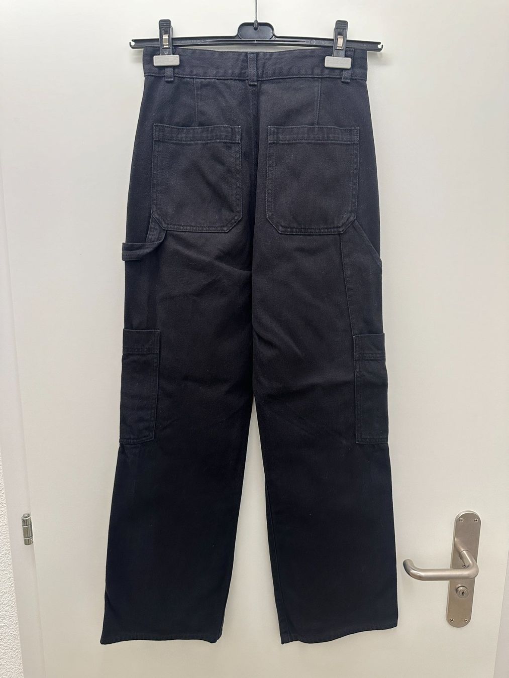 H&M Jeans: Cargo Jeans von H&M (36) – Usato da Urdorf venduto da ARJN 3
