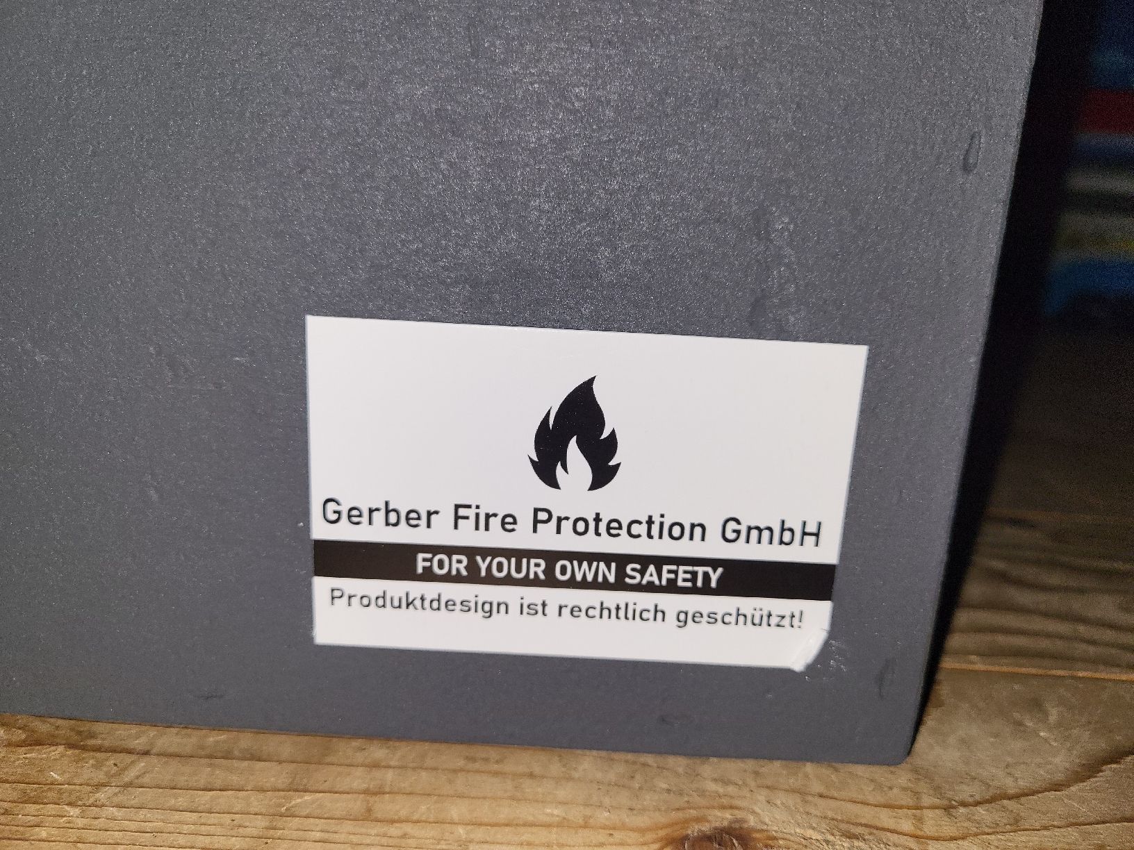 Feuerlöscher: Feuerhemmende Akkuladebox – Neu (gemäss Beschreibung) aus Biglen von Ixya69 1