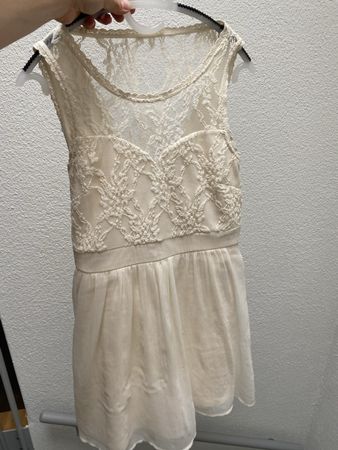 Kleid mit Spitzen Vero Moda
