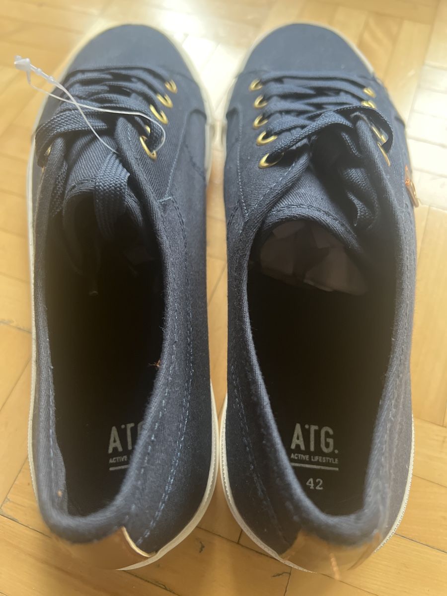 Chaussures hommes: Neue ATG Sneaker Gr. 42 - Navy Blau – Neuf avec emballage d'origine à Schaffhausen par Shiva_70 2