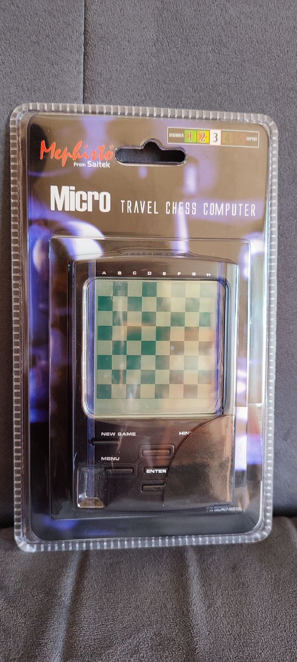 Saitek Spiele: Micro Travel Chess Computer  – Neu und originalverpackt aus Bettwiesen von rgr_7cr6