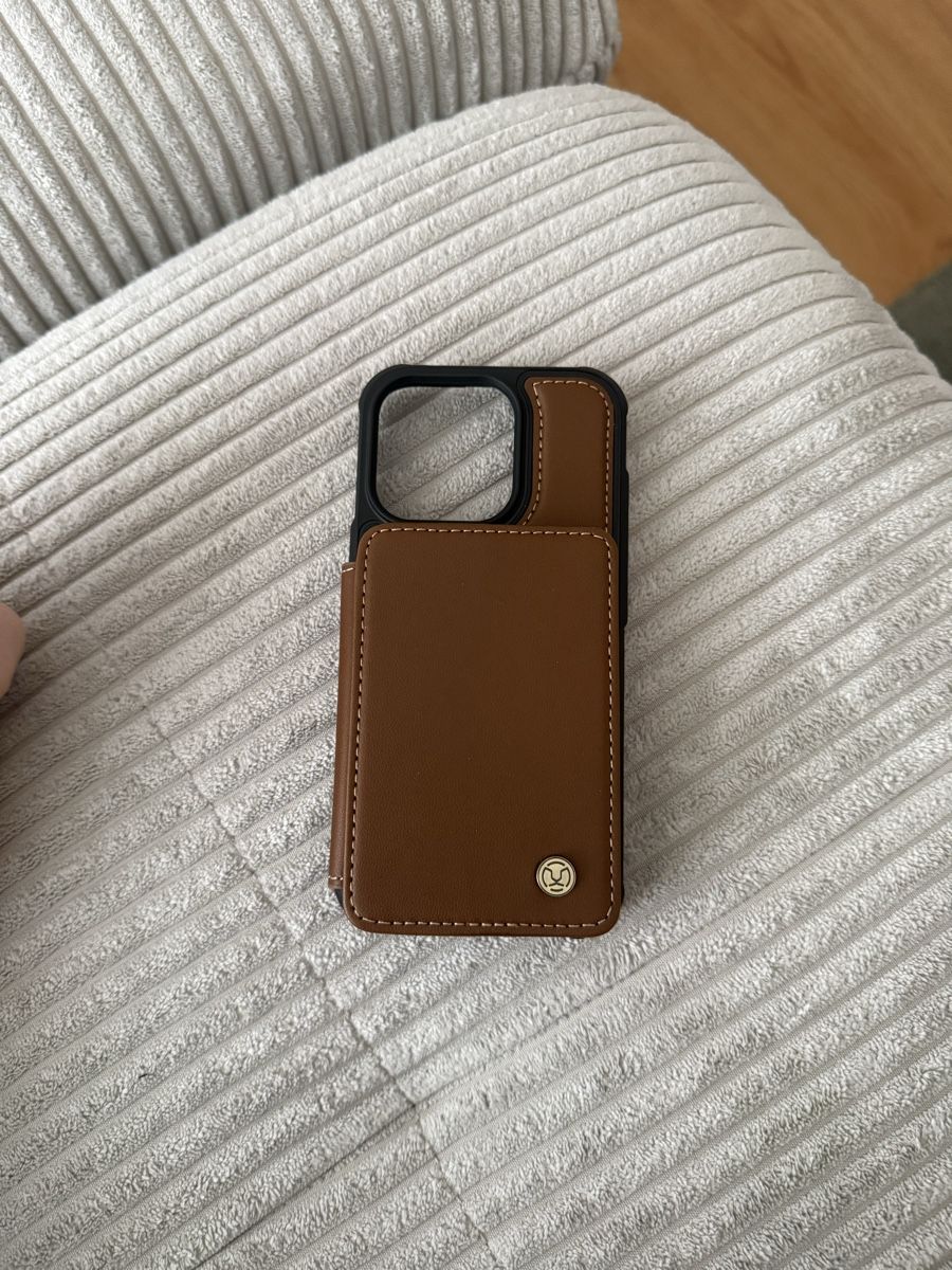 Apple Cover & Protezioni schermo: Iphone 16pro Handyhülle mit Kartenset – Nuovo (secondo la descrizione) da Oftringen venduto da saitama95 2