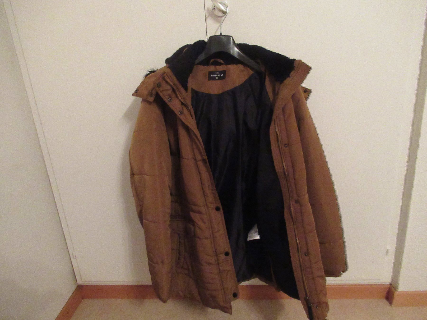 Jacken: Winter Jacke  Für Damen – Neu (gemäss Beschreibung) aus Rüfenacht BE von tial70 1