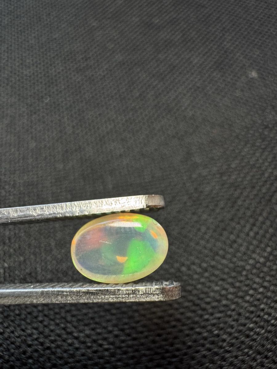 Pierres précieuses: Äthiopischer Opal 1.15ct – Neuf avec emballage d'origine à Wängi par Horus90 2
