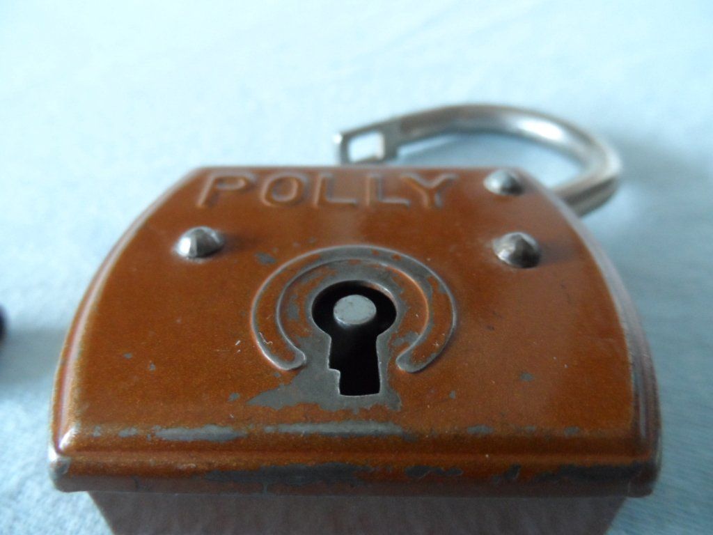 Schlösser: Polly Vorhängeschloss mit Schlüssel – Gebraucht aus Zürich von Putsch92 5