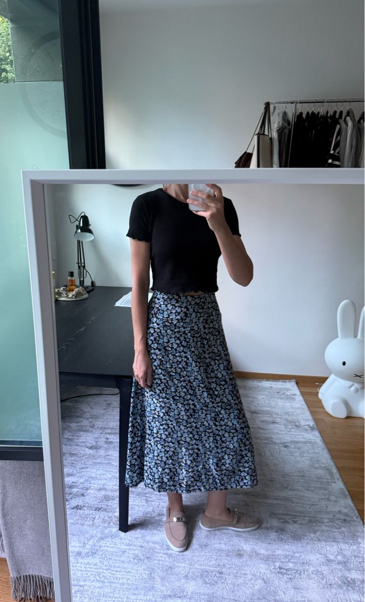 Pull&Bear Lotti di vestiti: Pull & PULL & BEAR Set: schwarzes T-Shirt + Rock (Grösse S) – Nuovo (secondo la descrizione) da Genève venduto da fat_5zzp 3