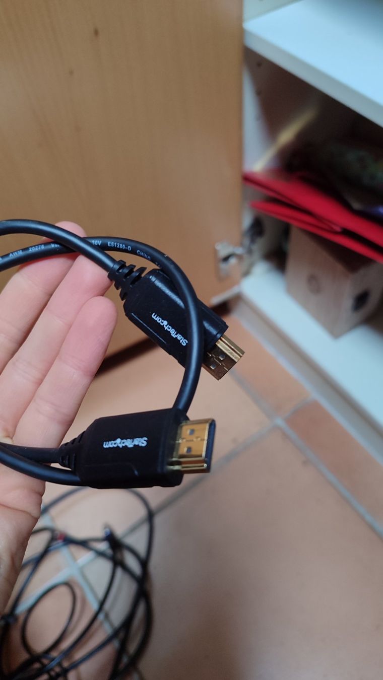 Câbles: HDMI Kabel StarTech schwarz – Neuf (Voir description) à Brüttisellen par nic_xm7s