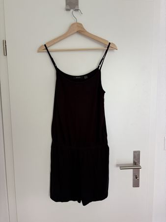Esmara Jumpsuit kurz Schwarz Gr. S 36/38