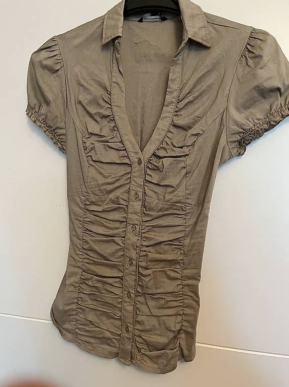 Lots de vêtements: Damen Kleider gr.38 /M – D'occasion à Bern par haeev 3