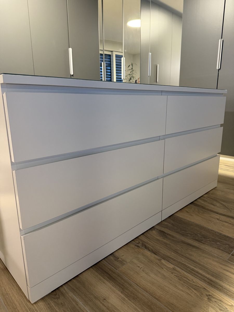 Ikea Scaffali: Malm Kommode mit 6 Schubladen & Glasplatte, 160x78cm – Usato da Reinach BL venduto da rin_ry68