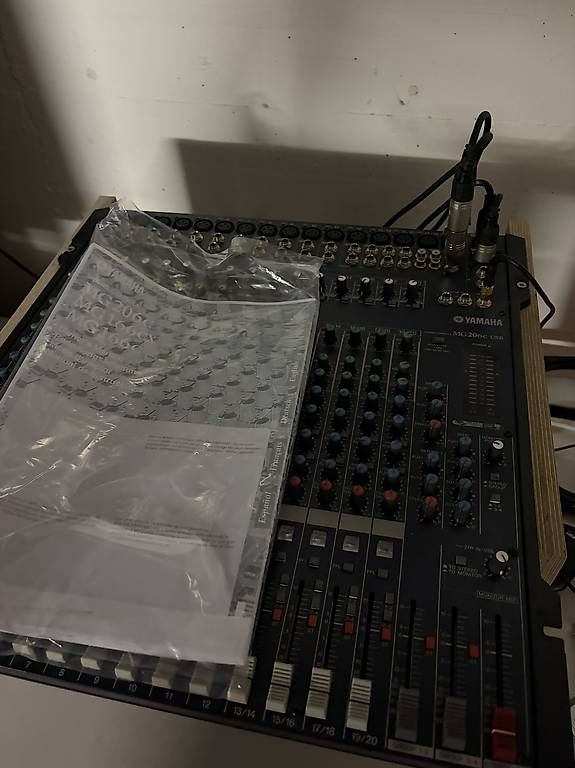 Yamaha Platines de mixage: Mischpult Yamaha MG206C-USB – D'occasion à Bätterkinden par Lucasc 2