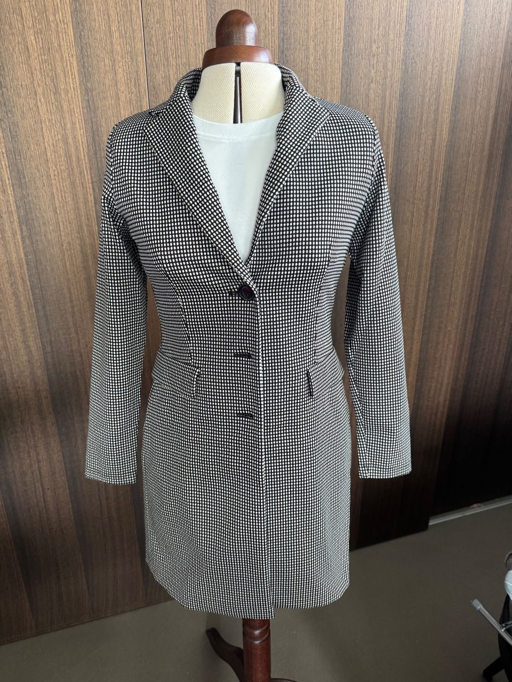 Giacche: Damen Longblazer Karomuster von Piu & Piu – Usato da Neukirch (Egnach) venduto da Ayoline