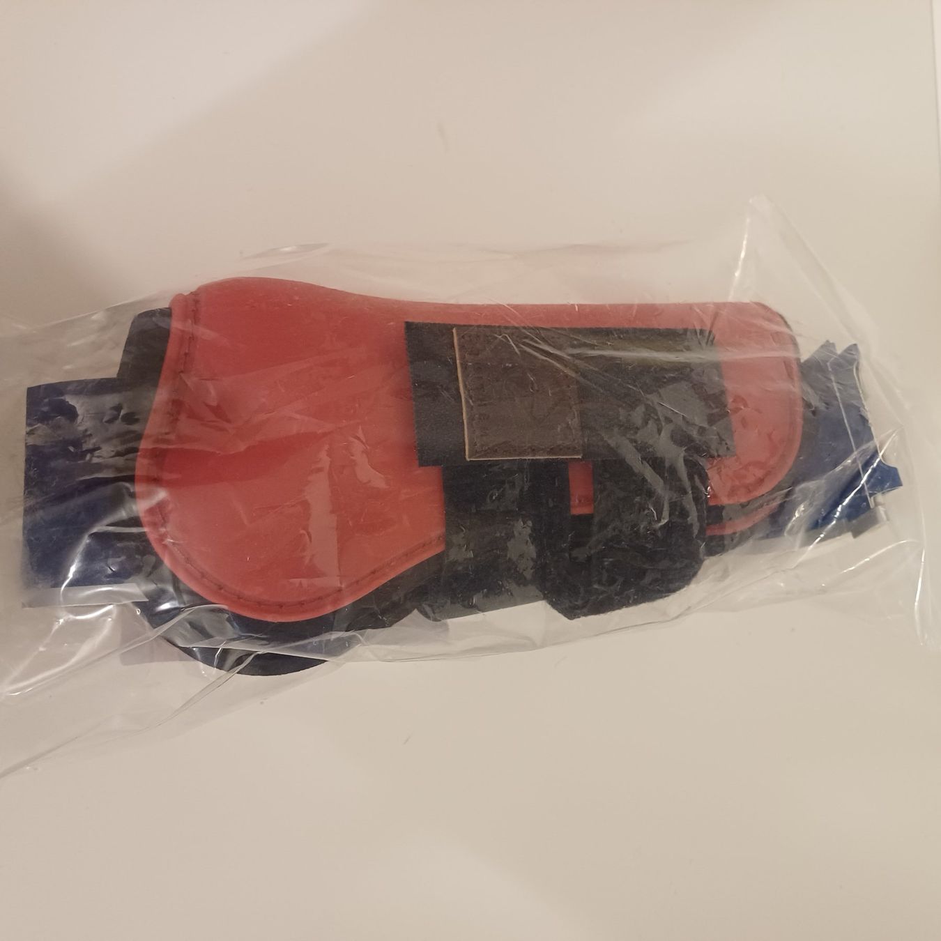 Stinchiere & Fasciature: Protège-tendons cheval rouges, taille pone', NEUF – Nuovo e nell'imballaggio originale da Villeneuve VD venduto da vog_yc5s 2