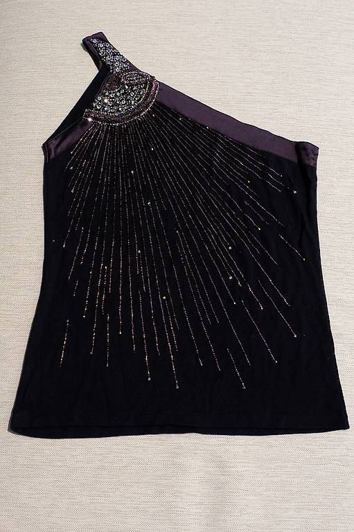 Etro Tops: ETRO One-Should Top Strass-Steinchen IT42 / EU36 – Gebraucht aus Orselina von RelovedEra
