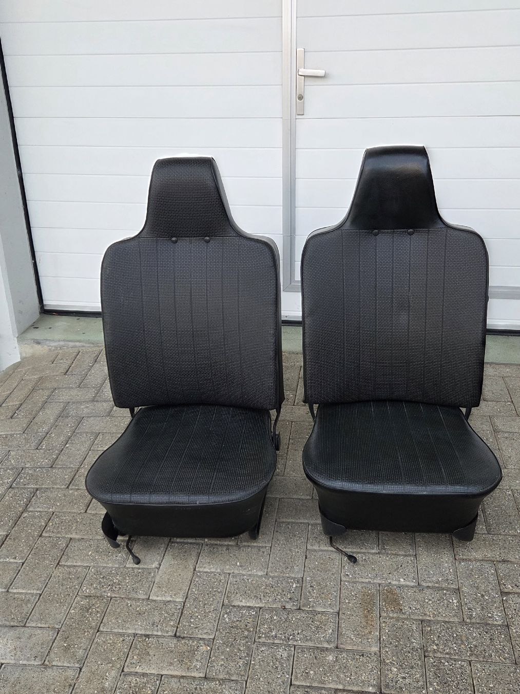 VW Tutti pezzi di ricambio auto: VW Käfer Sitz – Usato da Udligenswil venduto da ninja75 1