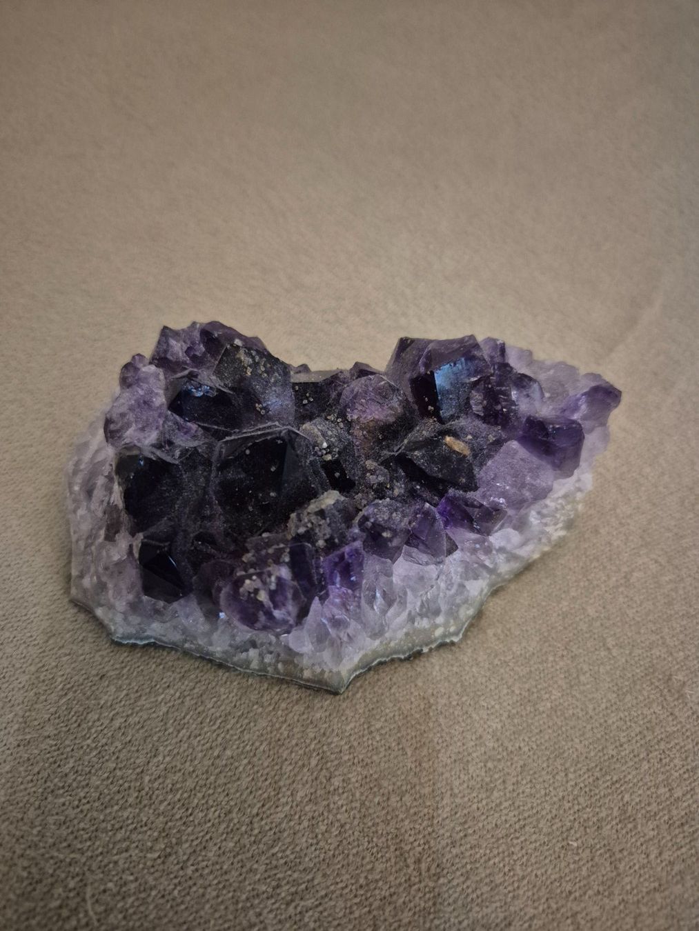 Minerali & Pietre curative: Amethyst Stufe – Nuovo (secondo la descrizione) da Niederrohrdorf venduto da Guido.B 1