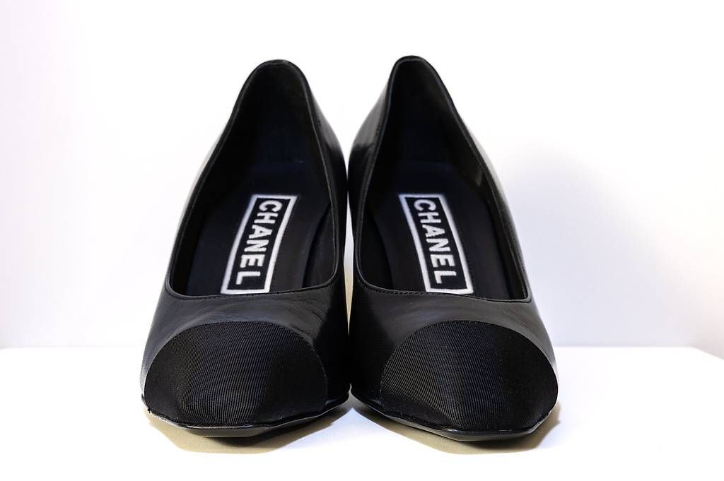 Scarpe da donna: Chanel Pumps, Gr. 36 – Nuovo (secondo la descrizione) da Zürich venduto da peerless_chic 2