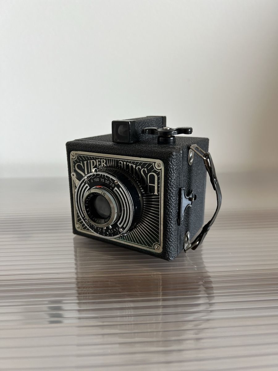Fotocamera: Super Altissa Camera mit Leder Tasche – Usato da Zürich venduto da mai_p6f5 6