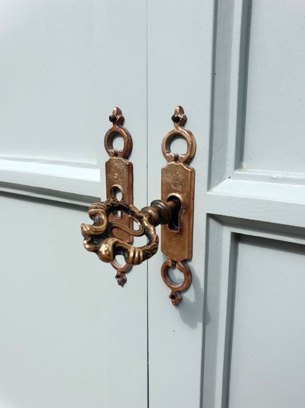 Credenze: hellgrünes Sideboard – Usato da Dietikon venduto da clearxsight 4