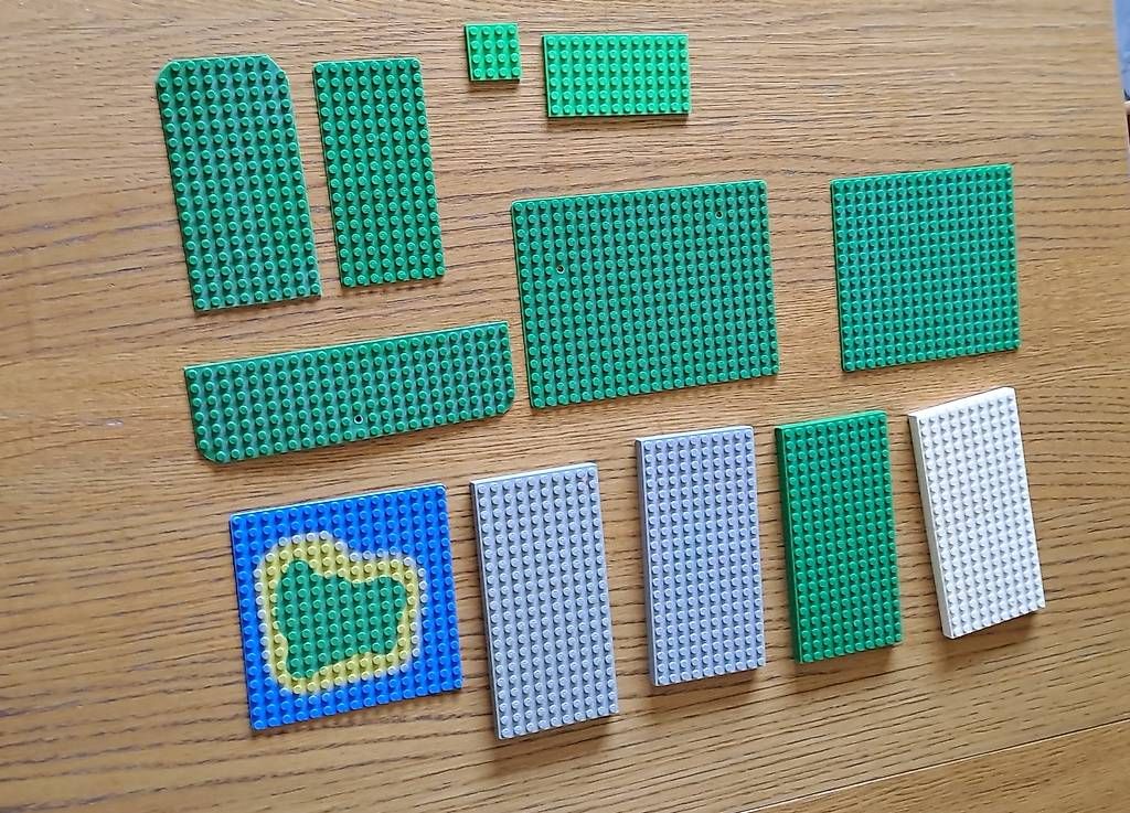 Giocattoli: Lego System Bau Platten grün und div. Platten – Usato da Untersiggenthal venduto da Myrthamw 3
