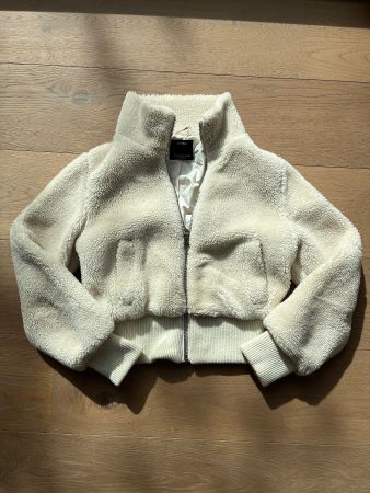Winterjacke Bershka Grösse XS