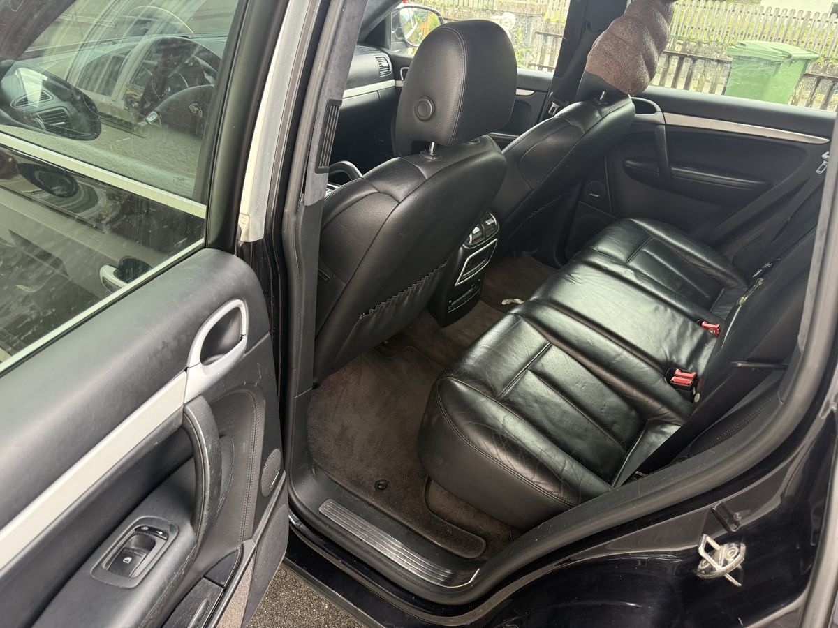 Automobili: Porsche Cayenne Turbo S ab MFK – Usato da Wynau venduto da Ziegler_Secondhand 3
