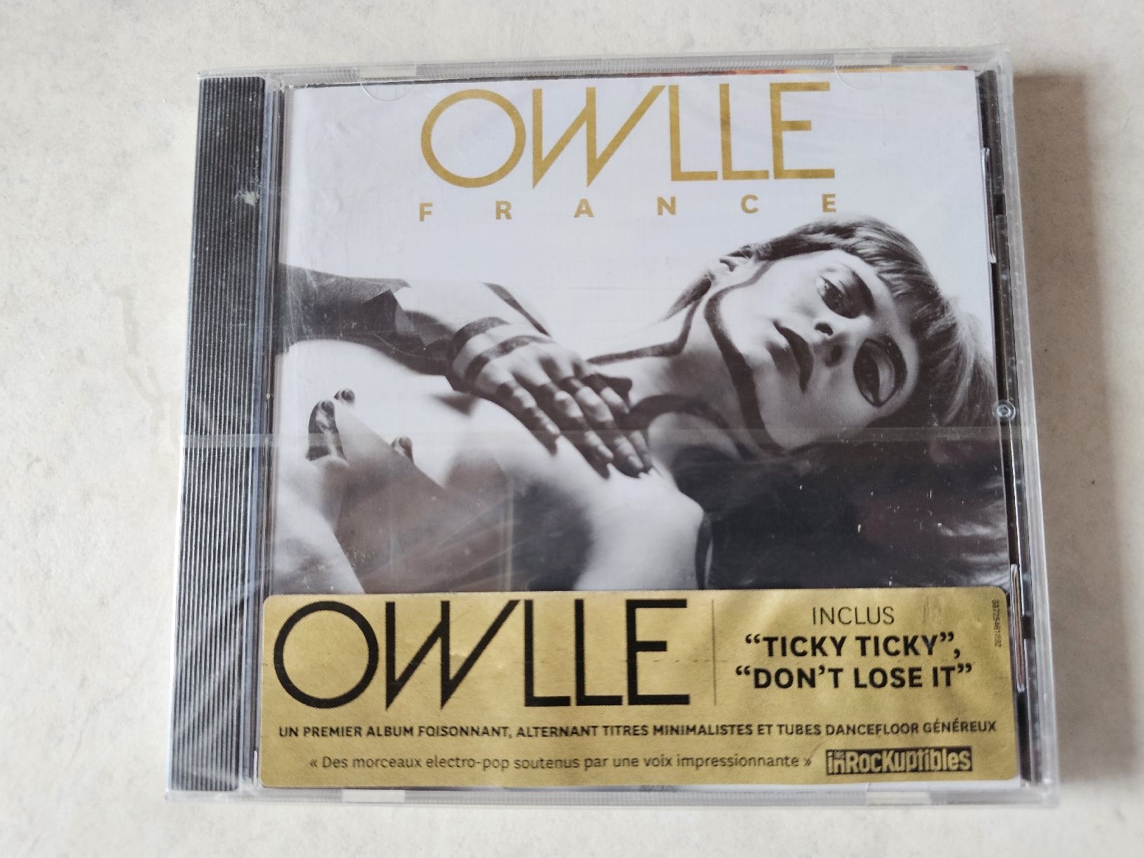CD: Owlle  -  France  /  Fabrikneu – Nuovo e nell'imballaggio originale da Schneisingen venduto da backstore24