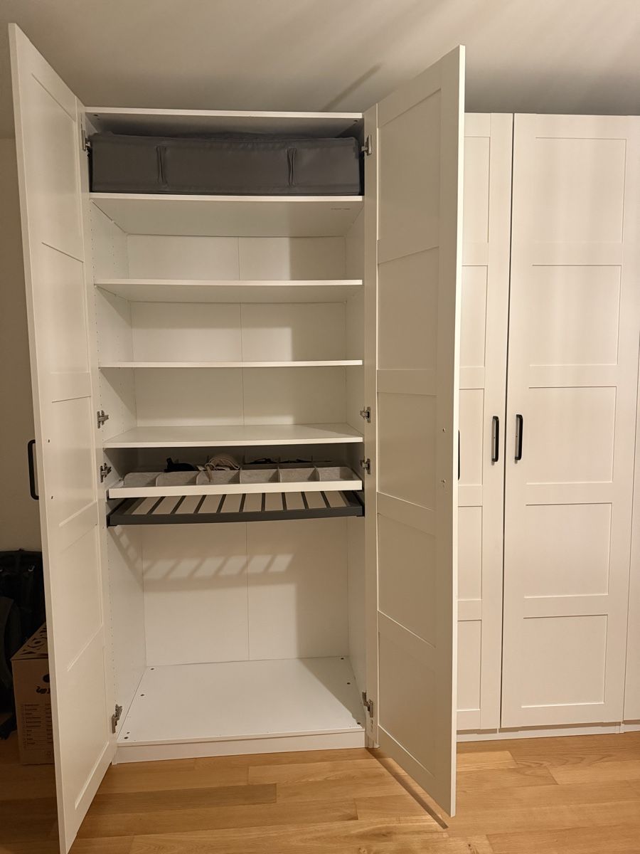 Armadi: IKEA PAX Schrank – Usato da Erschwil venduto da norge99 2