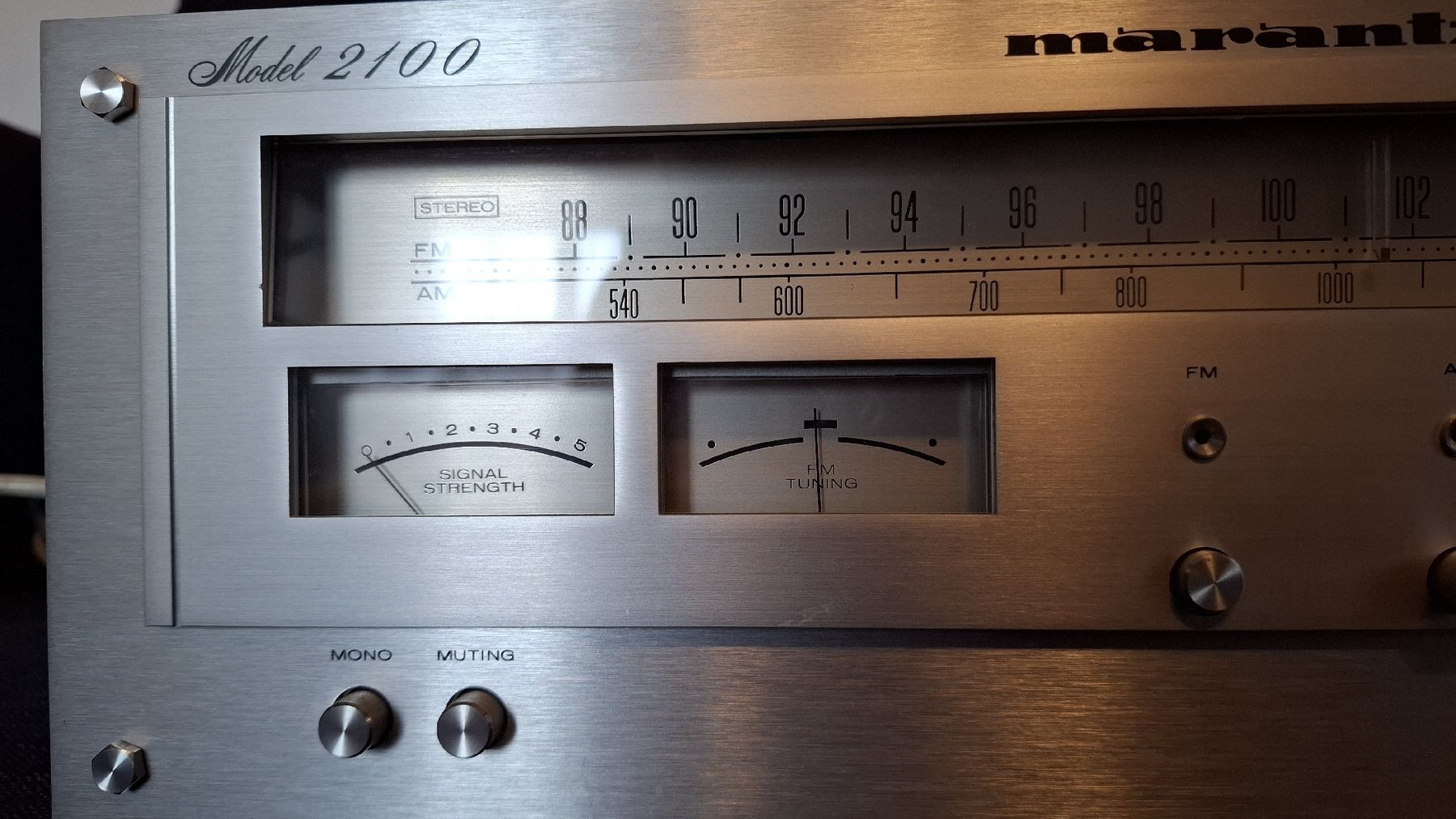 Marantz Radio: Marantz Modell 2100 Stereophoner Tuner – Usato da Winterthur venduto da DanielaB07 1