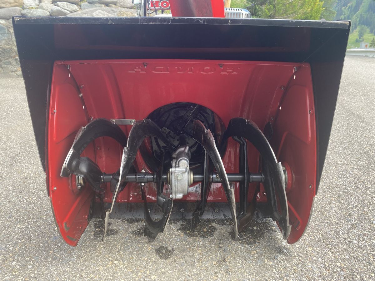 Honda Alle Maschinen: Schneefräse Honda HS 80 – Gebraucht aus Davos Platz von lieuretta 3