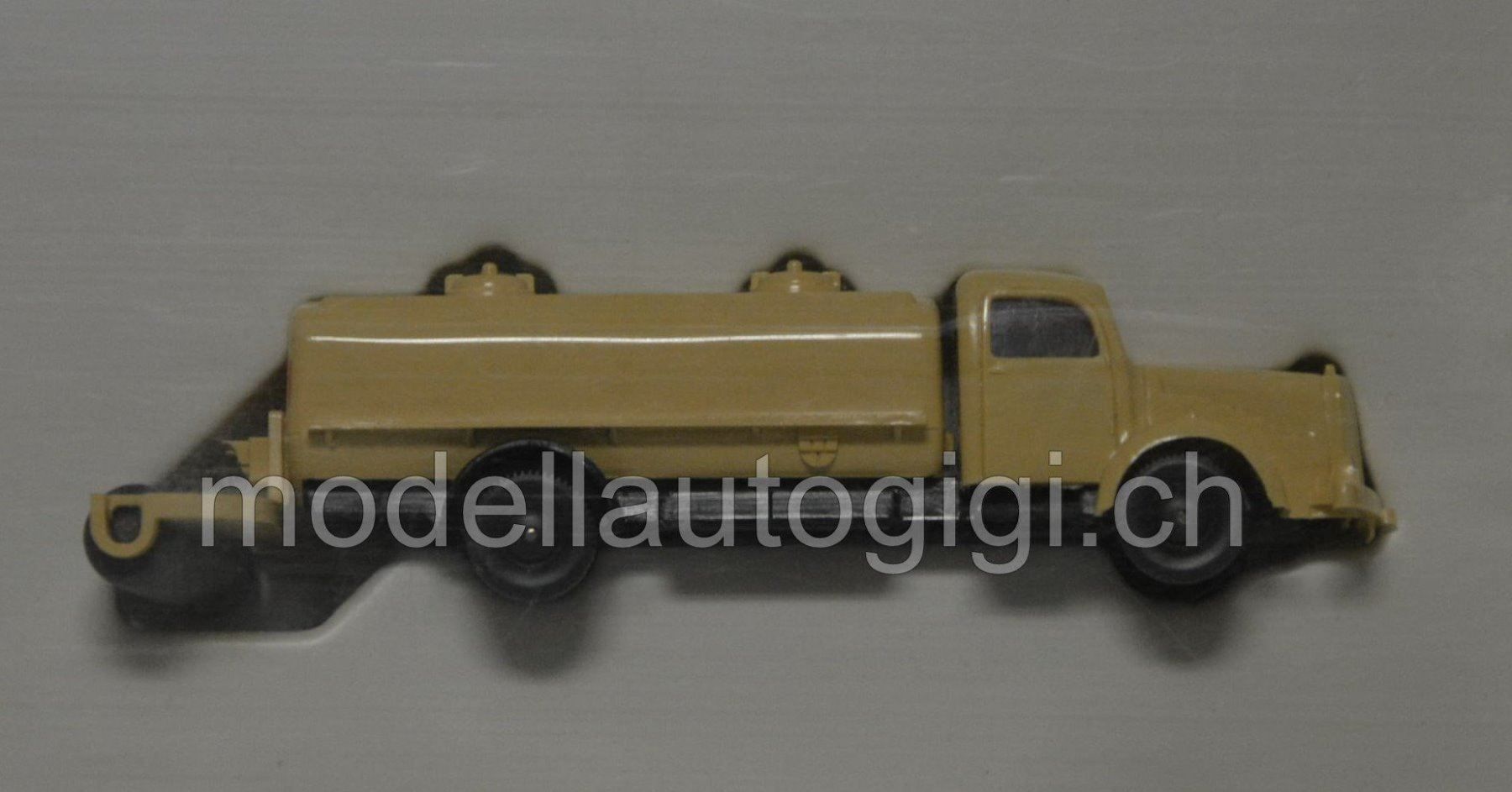 Modellbausätze & Standmodelle: Sprengwagen mit Walze 1961 , 1:87 – Neu und originalverpackt aus Goldach von Feivel9 2