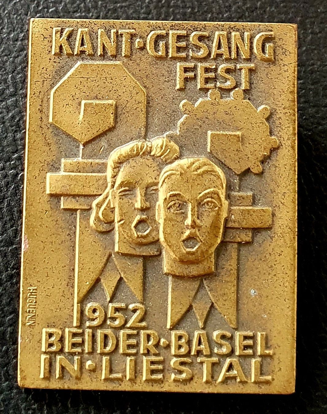 Broschen & Nadeln: Abzeichen Liestal 1952 – Gebraucht aus Egerkingen von Acc1 1