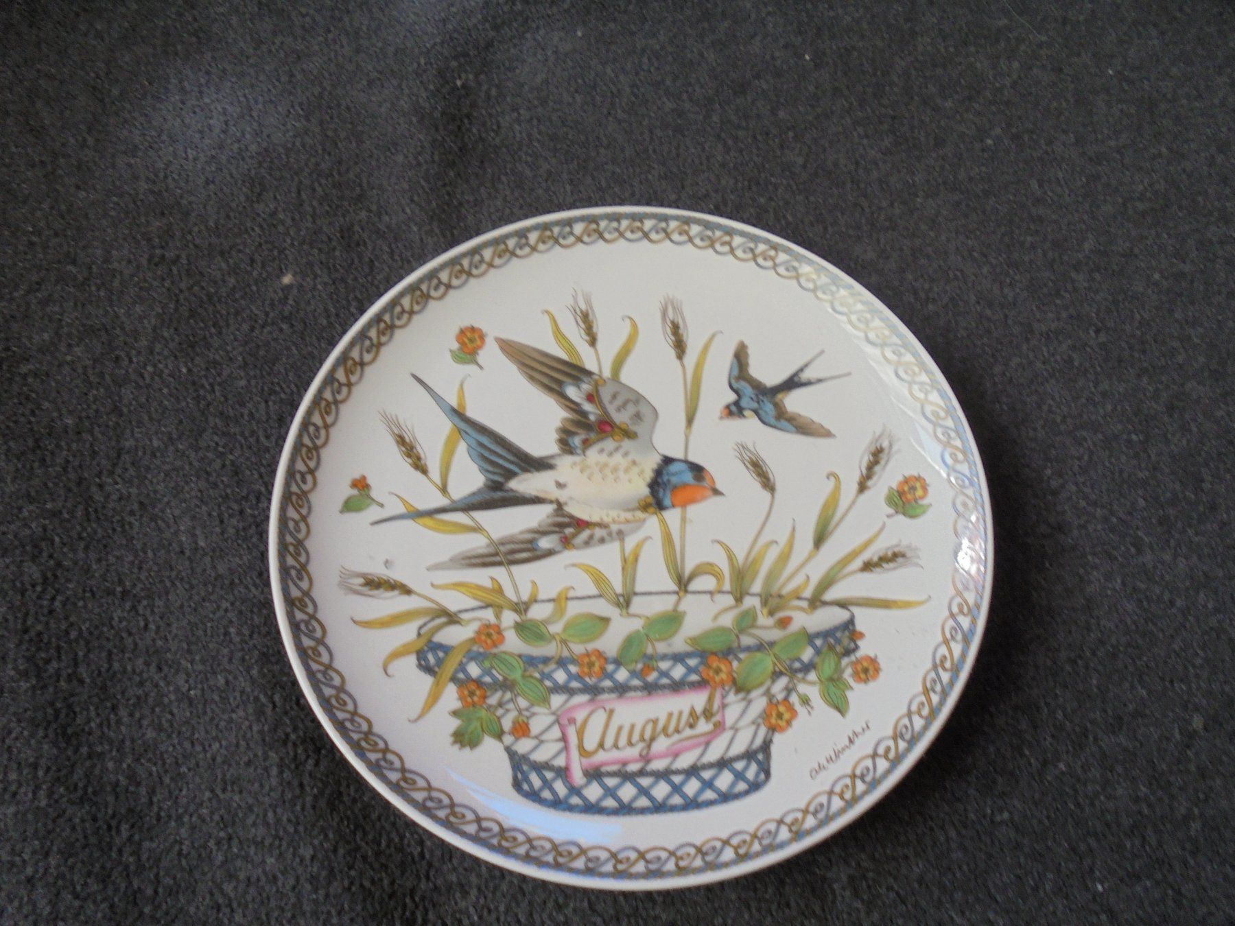 Hutschenreuther Teller: Wand Teller "Hutschenreuther" Schwalbe August – Gebraucht aus Rüschegg-Heubach von Ofen111 1