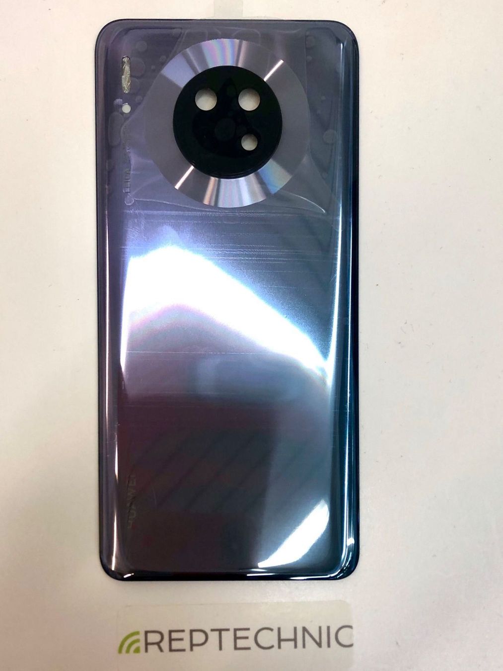 Huawei Telefoni cellulari / Smartphones: Huawei Mate 30 Akkudeckel Silber – Nuovo e nell'imballaggio originale da bern venduto da reptechnic