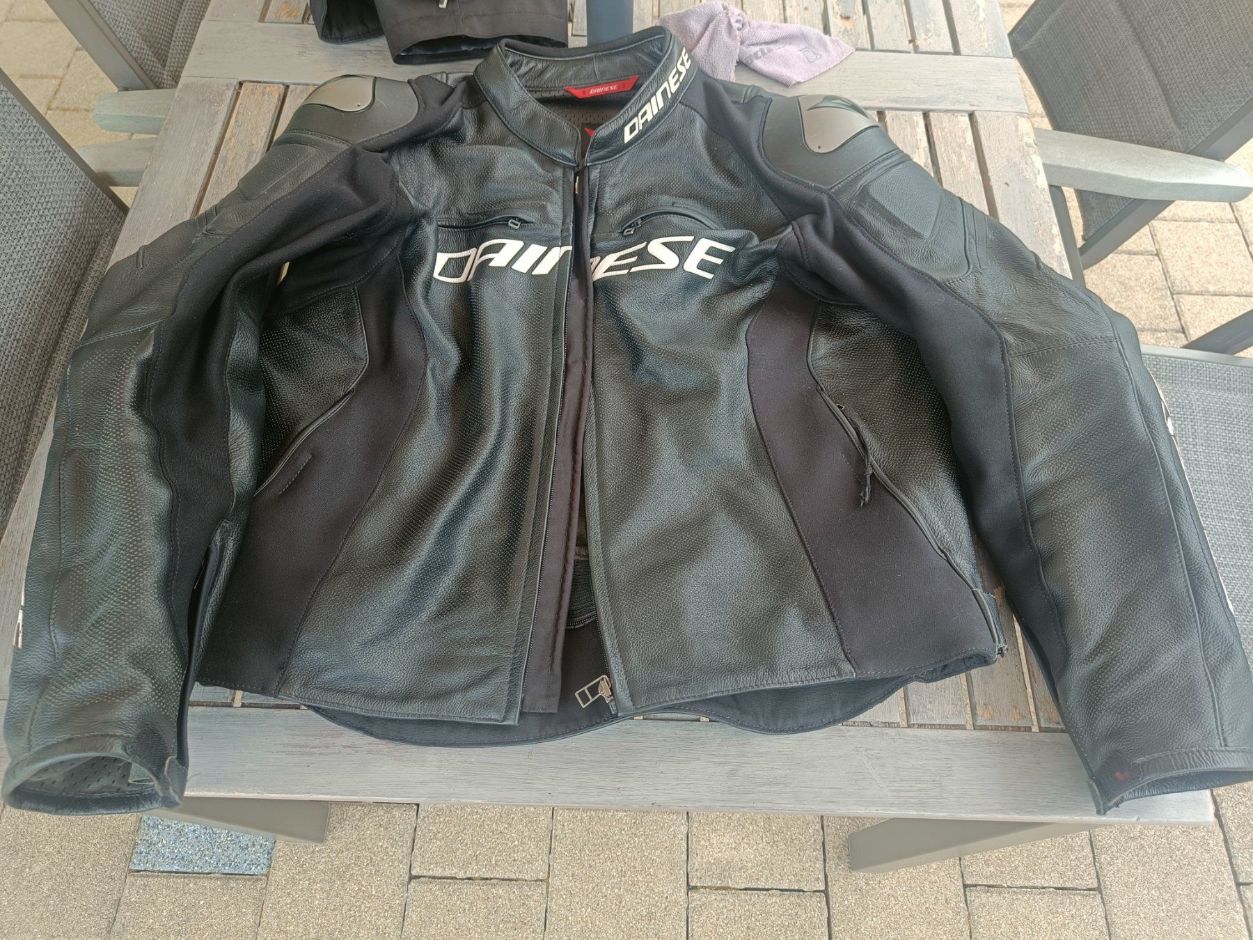 Dainese Giacche: Lederjacke Dainese Grösse 58 – Usato da Büren SO venduto da els_vz28 5