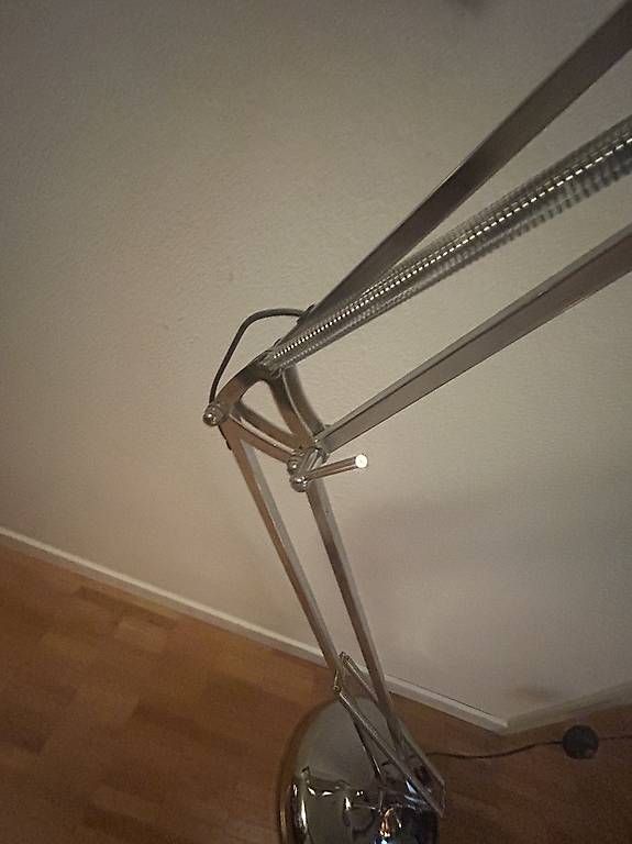 Lampade: Stehleuchte Leia (Lampe)  – Usato da Oberweningen venduto da gta_kl5b 3