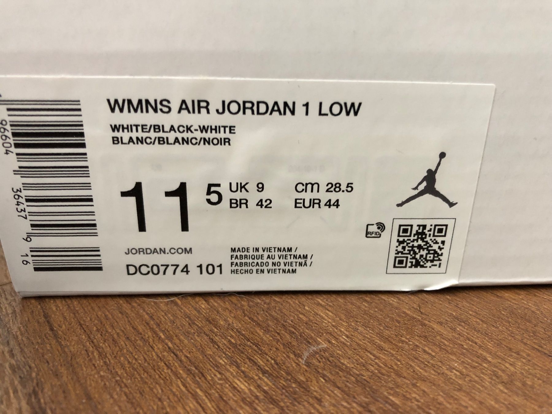 Jordan Herrenschuhe: Air Jordan 1 Low  Panda  EU 44 – Neu und originalverpackt aus Baar von tortuga72 3