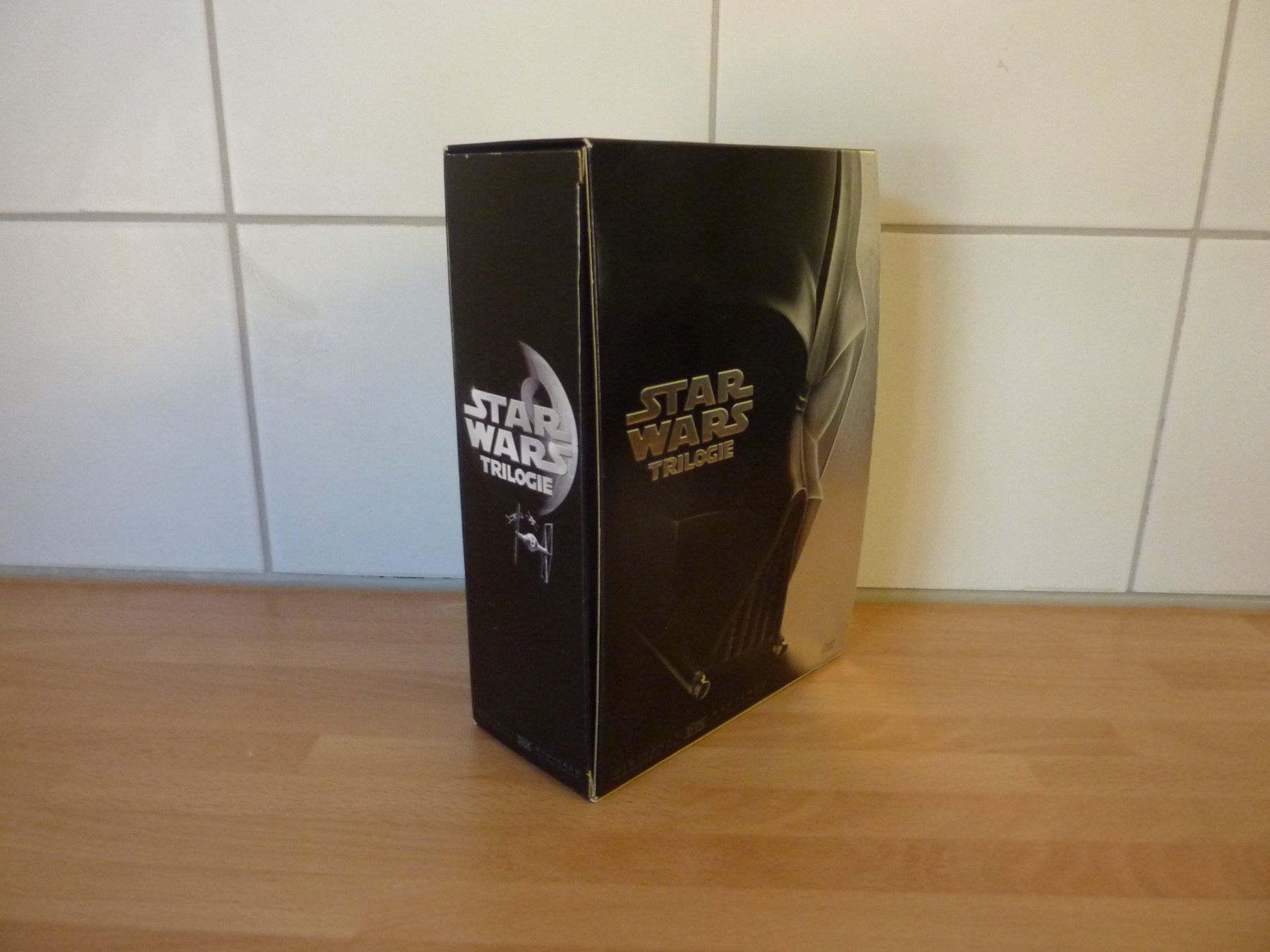 Tutti i DVDs: Star Wars Trilogie 4,5,6 – Usato da Niederscherli venduto da Zahnd1 3
