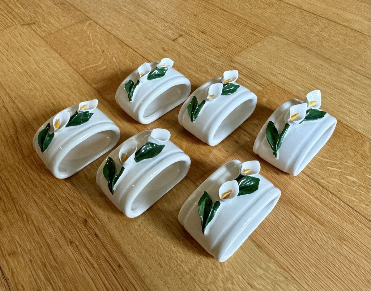 Altro in Decorazioni & Accessori: 6 Serviettenringe Keramik Calla Blume – Usato da Basel venduto da superbusi