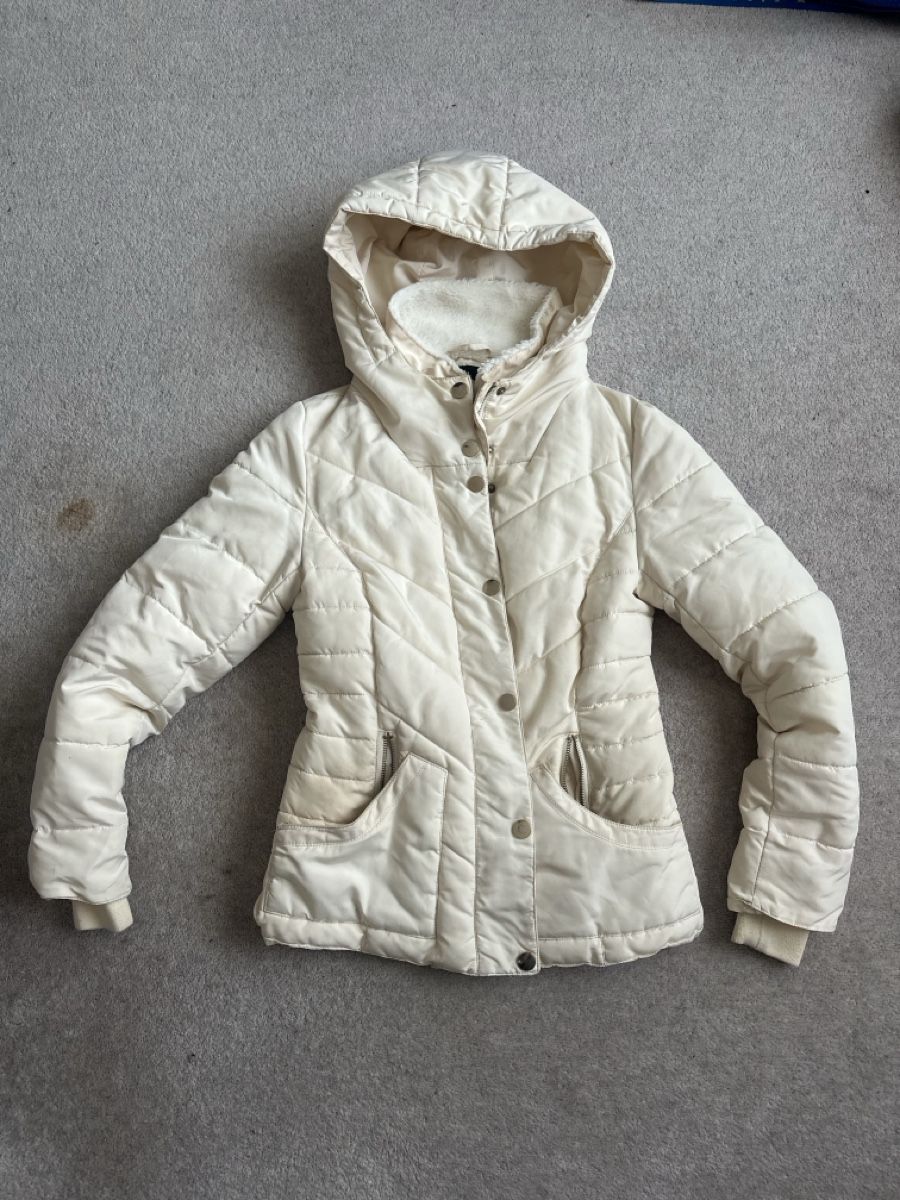 Zebra Giacche: XS -Winterjacke - Warm Winter Padded Jacket, Cream – Usato da Thalwil venduto da klaudiamusiol