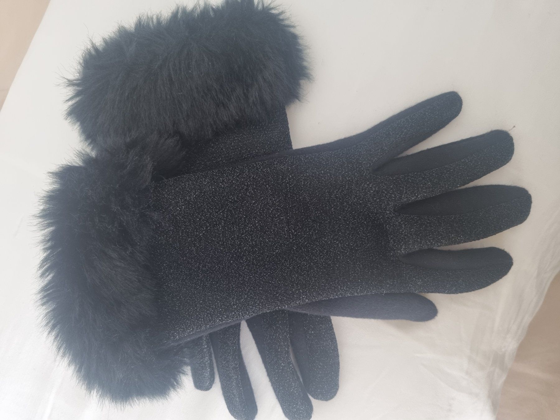 Kleiderpakete: Wunderschöne Wintermode: Handschuhe, Stirnband & Schal – Neu (gemäss Beschreibung) aus Watt von fra_tad 1